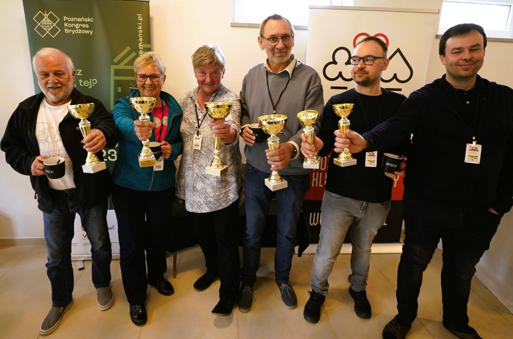 Gram w brydża! Pierwsze sportowe&nbsp;emocje